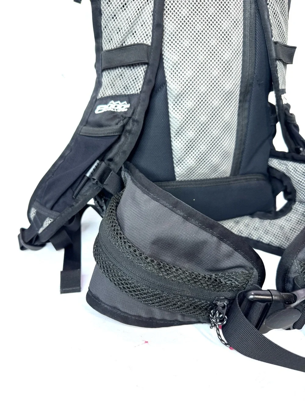 JanSport 8000M Challenge Technical Hiking Backpack Black Red Daypack